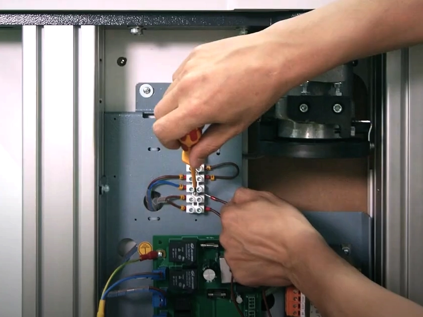 instalación de equipos en ópticas